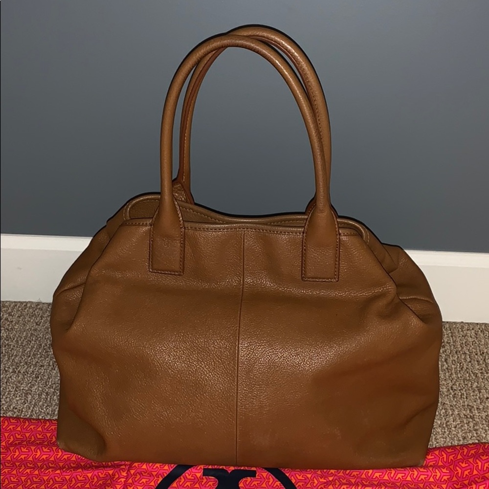 Tory Burch Tan Leather Perforated Logo Tote - Picture 2 of 12
